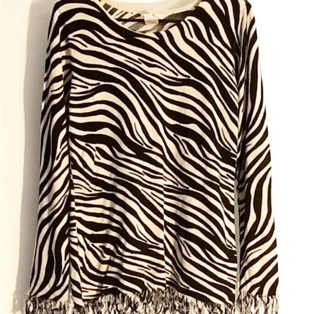 Monroe & Main animal print  fringe sz M